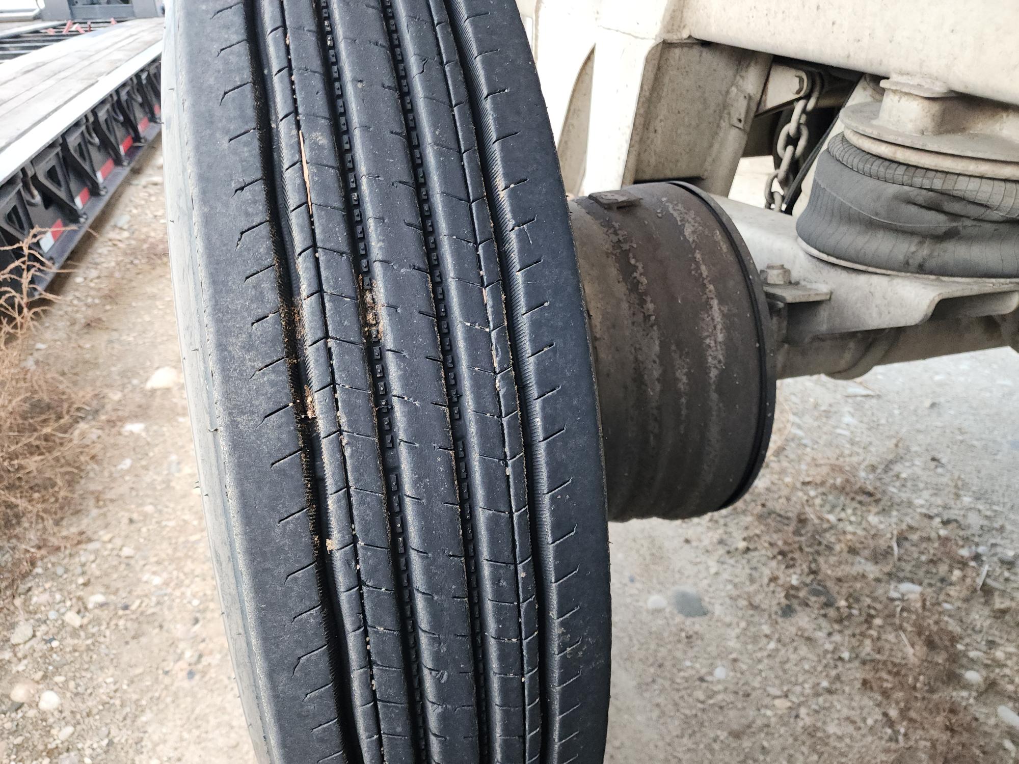 2022 DRAGON 36' x 102" - view 18 of 21