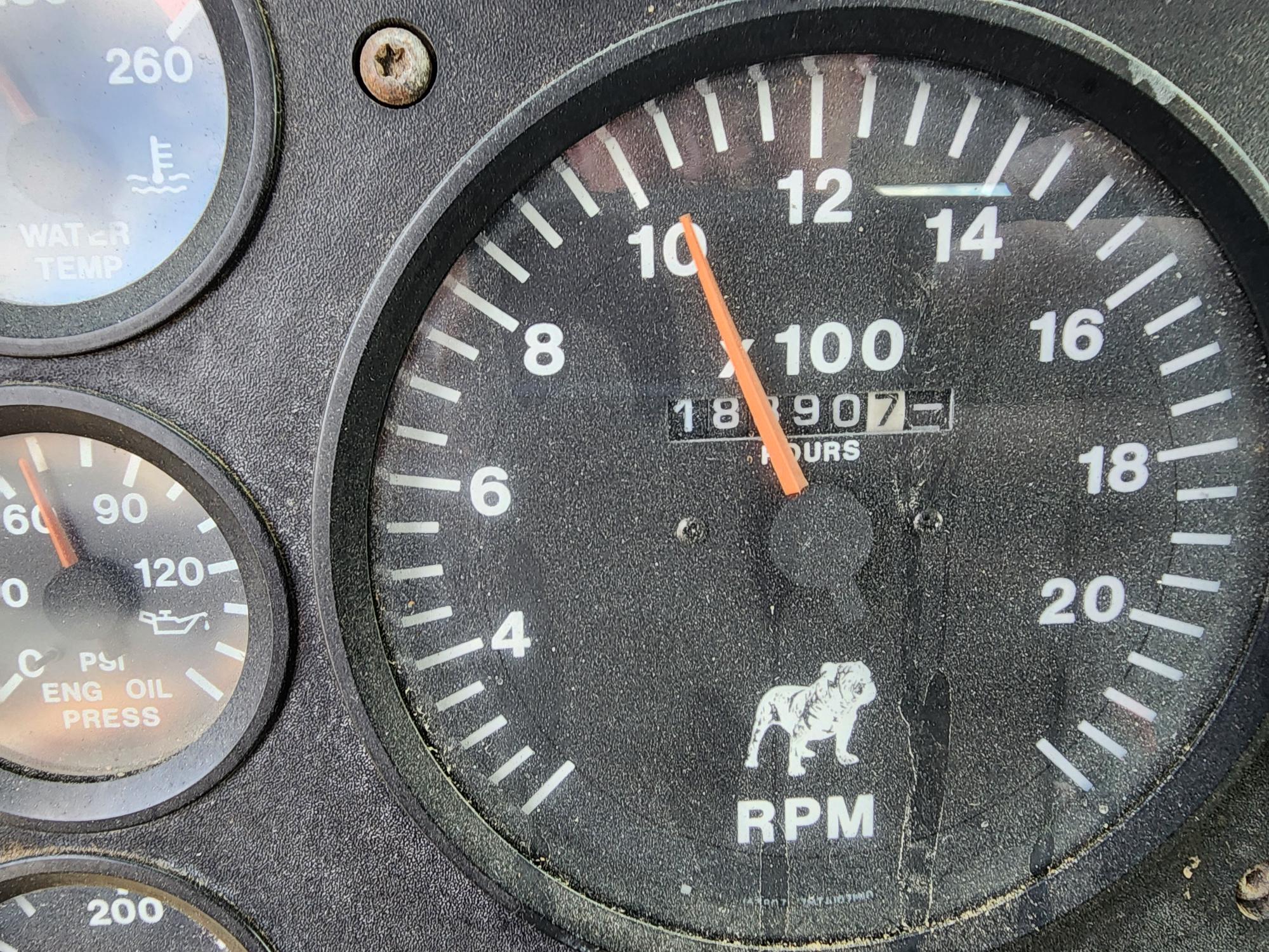 1998 MACK CH613 - Image 6