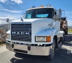 1998 MACK CH613 - Image 7