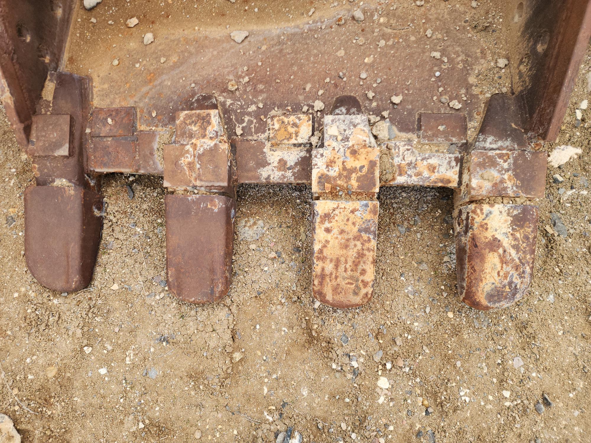 2015 CATERPILLAR 48 - view 5 of 8