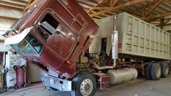 1985 PETERBILT 362 - Image 9