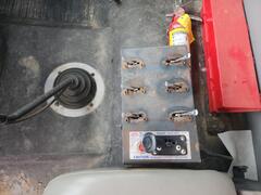 1999 FREIGHTLINER FL70 - Image 12