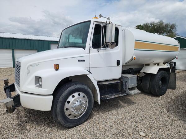 1999 FREIGHTLINER FL70