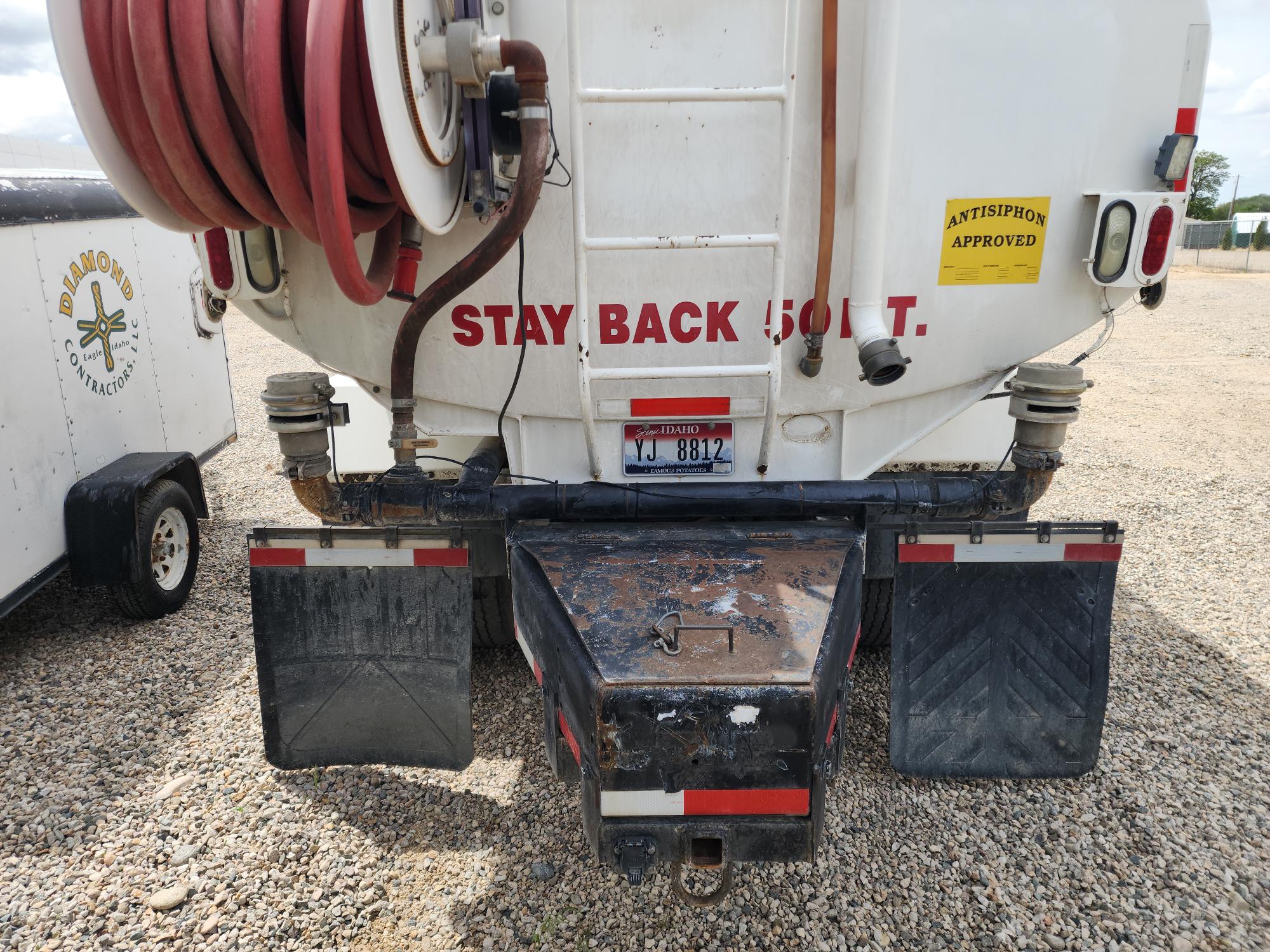 1999 FREIGHTLINER FL70 - Image 4