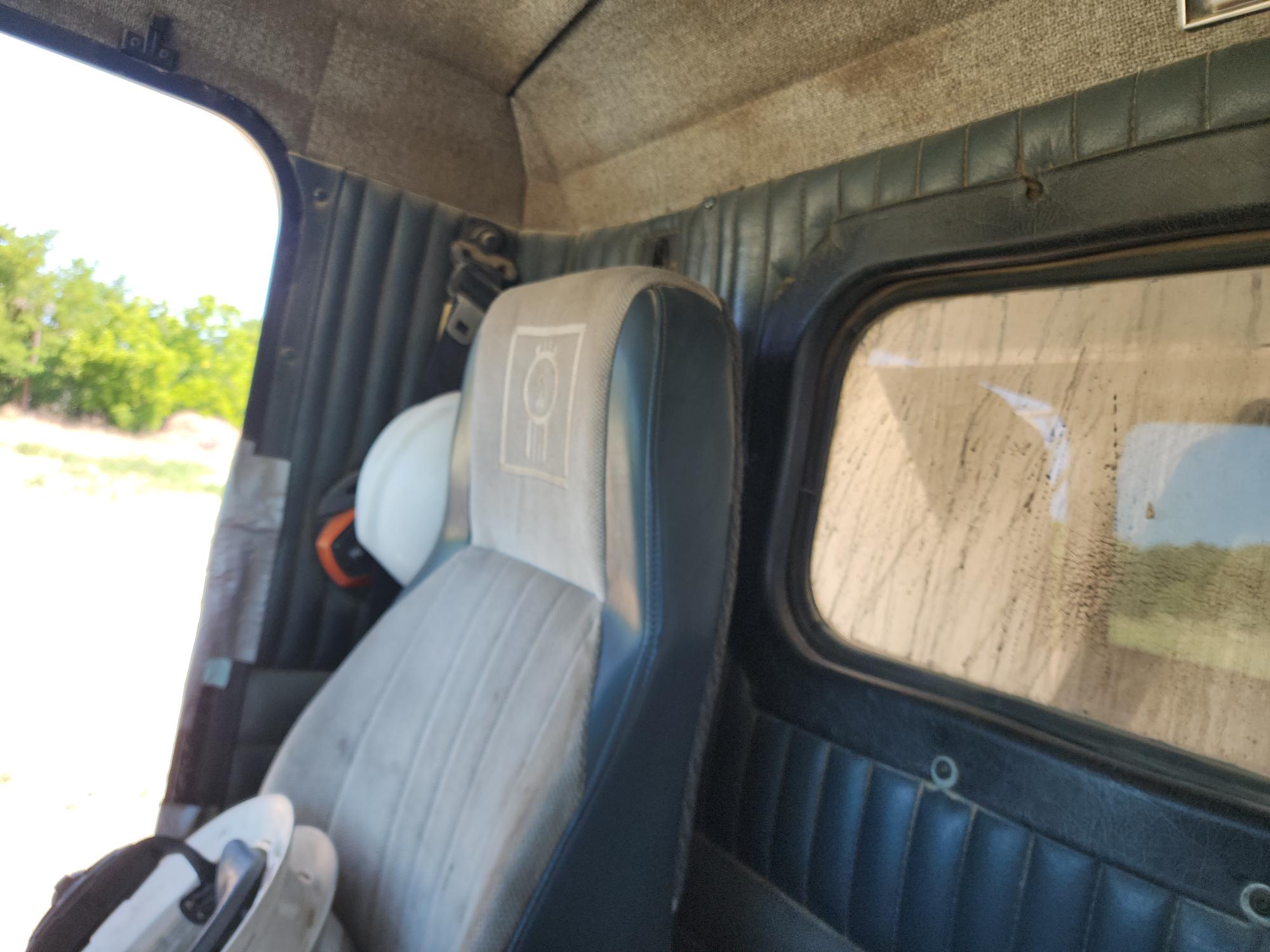 1997 KENWORTH T800 Transfer Dump - view 15 of 32