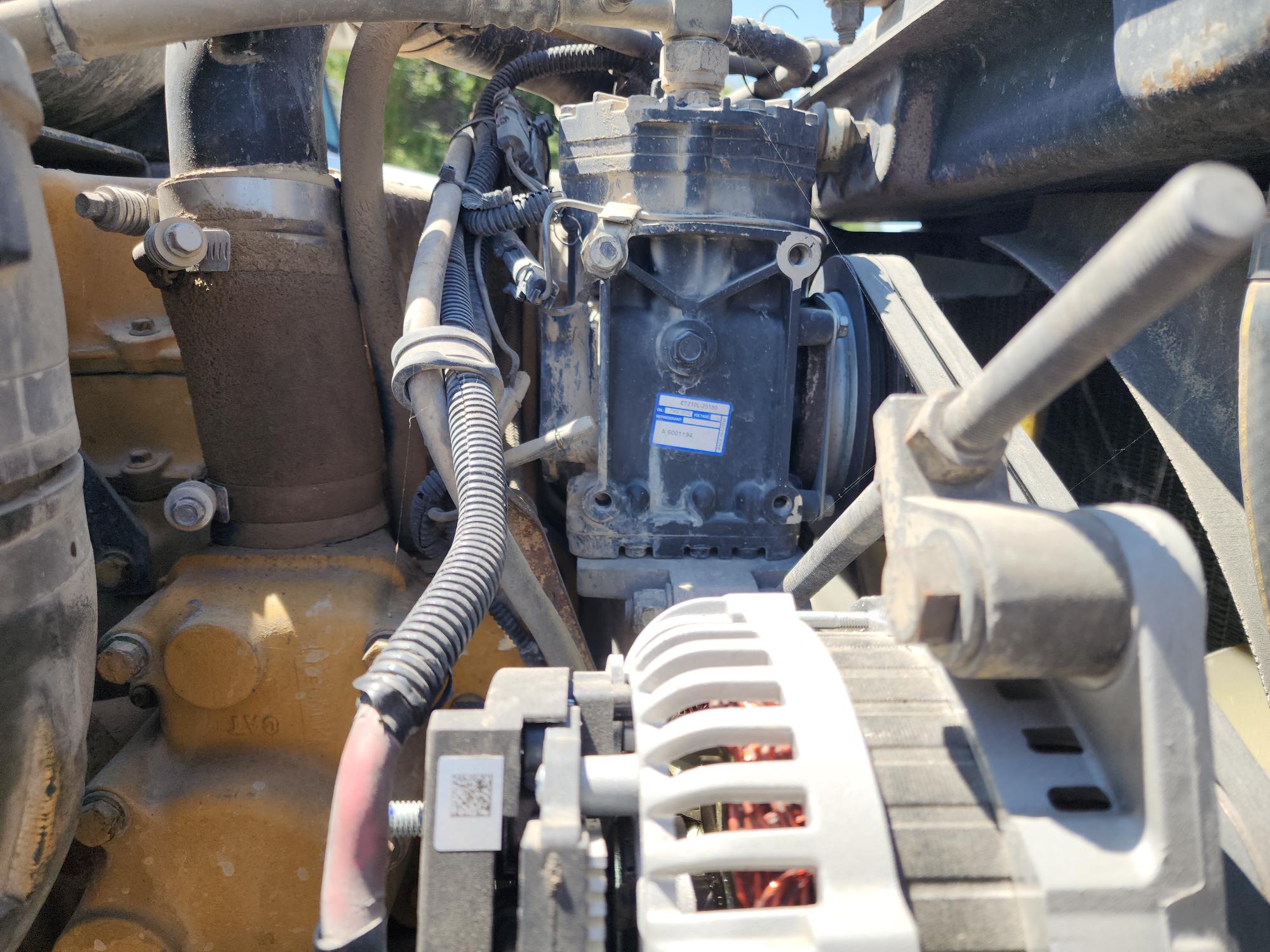 1997 KENWORTH T800 Transfer Dump - view 17 of 32