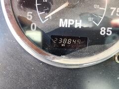 1998 INTERNATIONAL 9100 6x4 Day Cab - Image 6