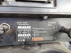 1998 INTERNATIONAL 9100 6x4 Day Cab - Image 10