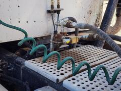 1998 INTERNATIONAL 9100 6x4 Day Cab - Image 5