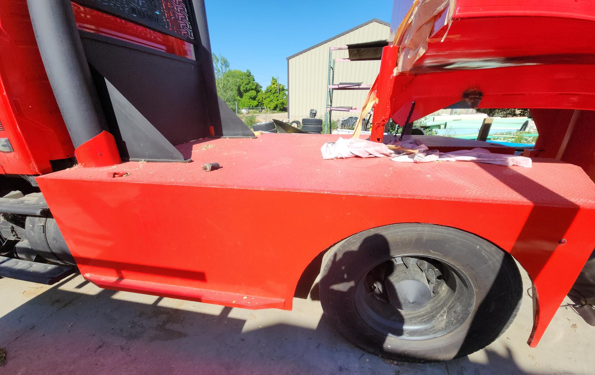 2008 VOLVO VNM D13 4x2 - Image 2