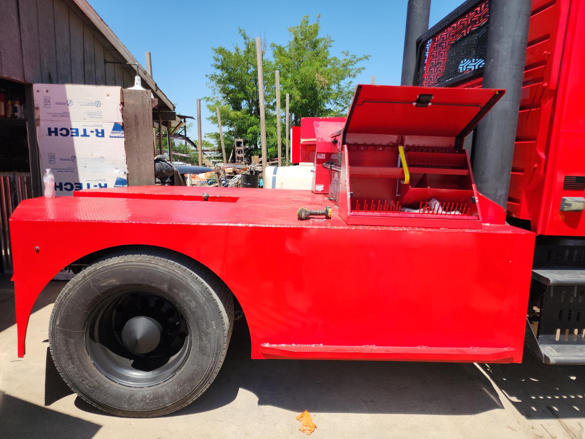 2008 VOLVO VNM D13 4x2 - Image 9