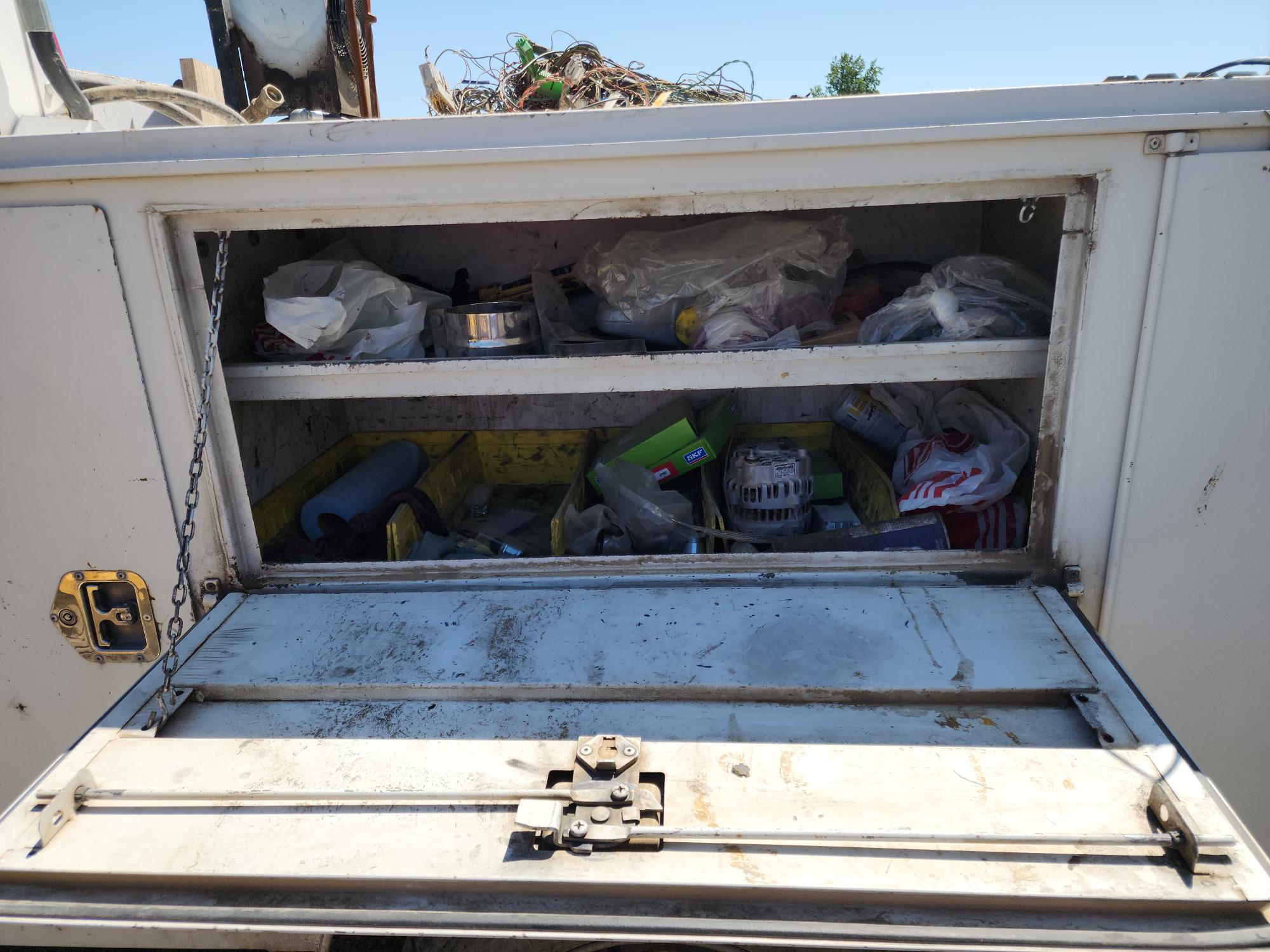 2009 CHEVROLET KODIAK C5500 Service Truck - Image 22