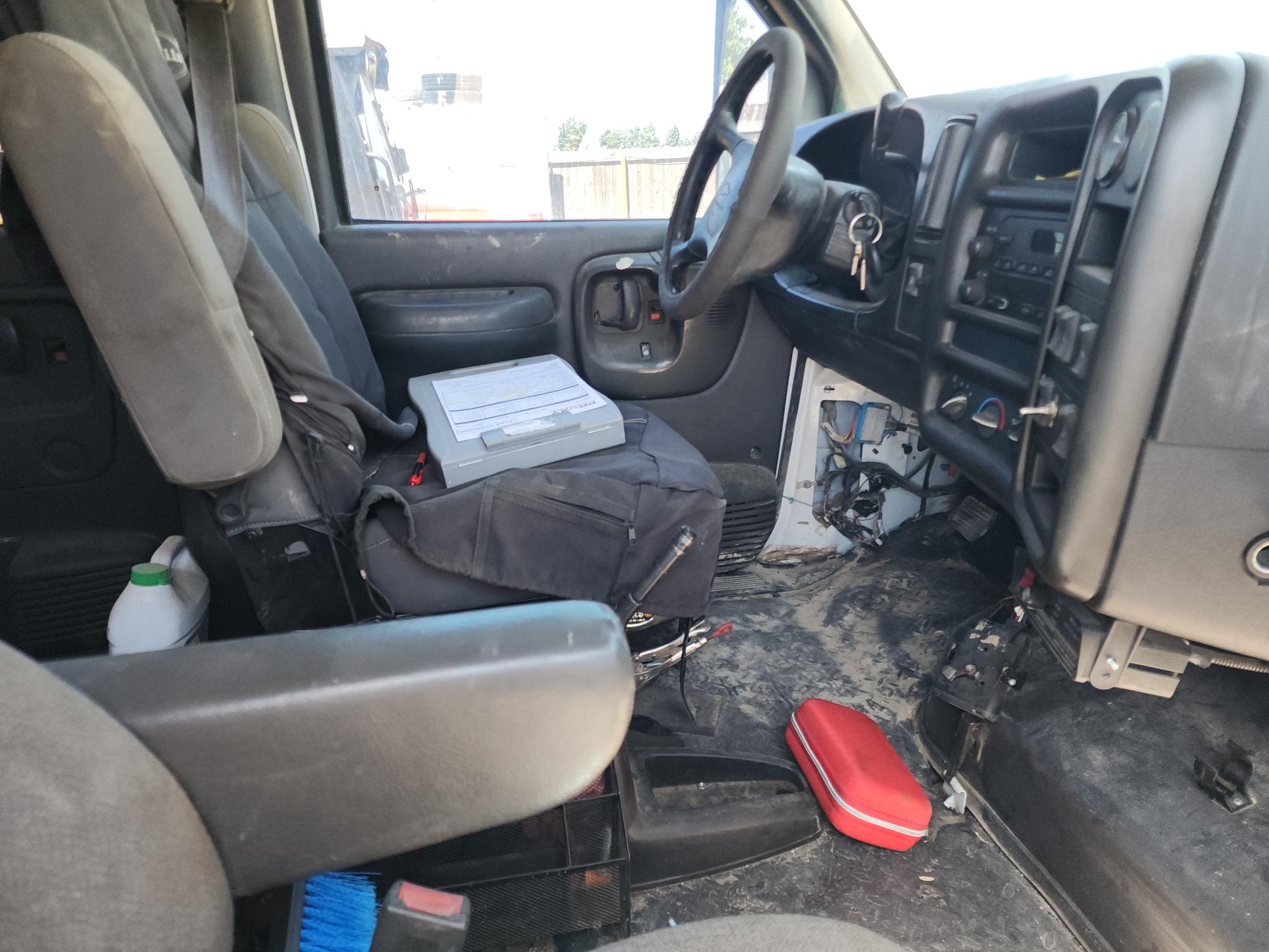 2009 CHEVROLET KODIAK C5500 Service Truck - Image 39