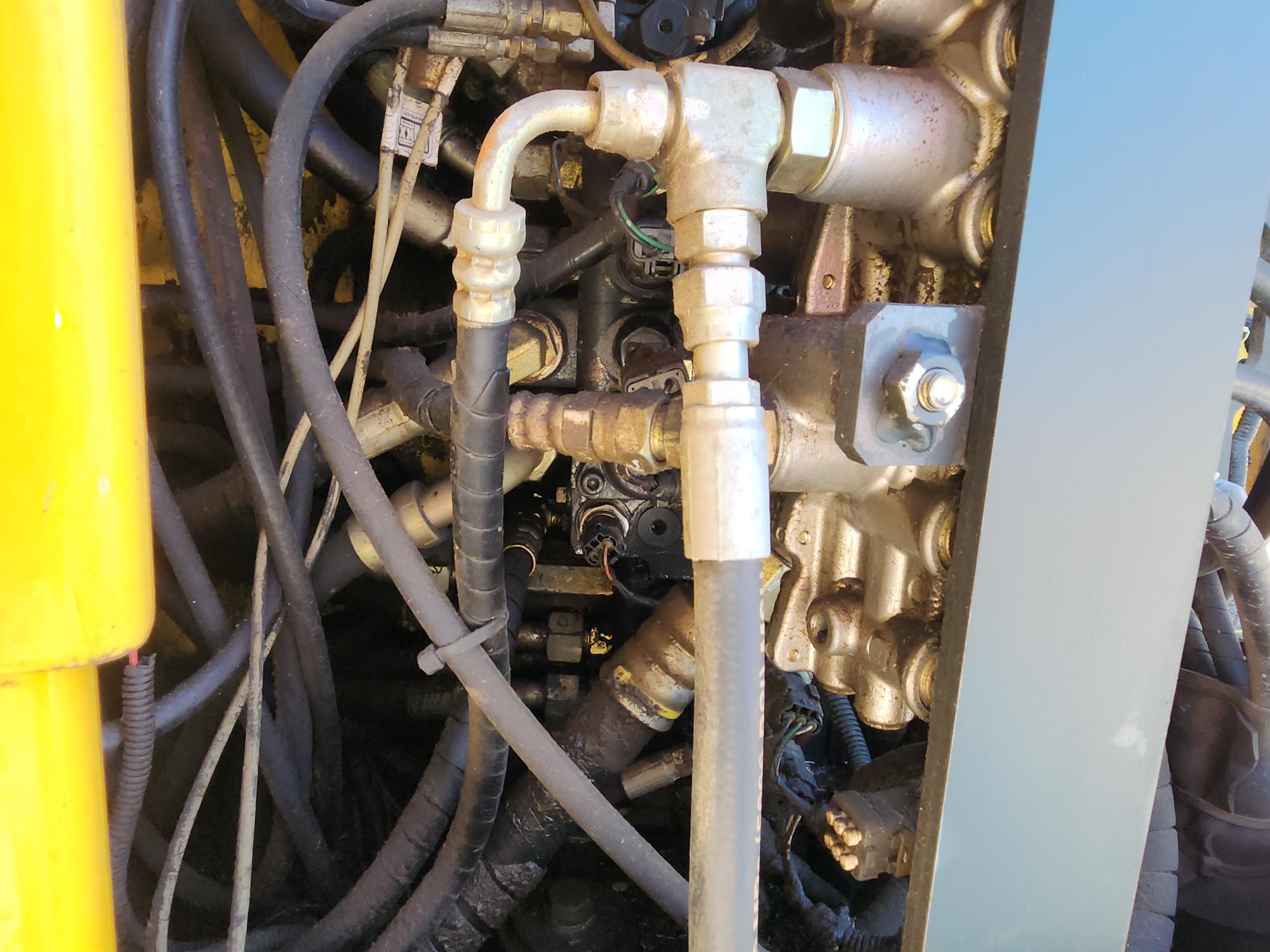 2009 KOMATSU PC138USLC - Image 32