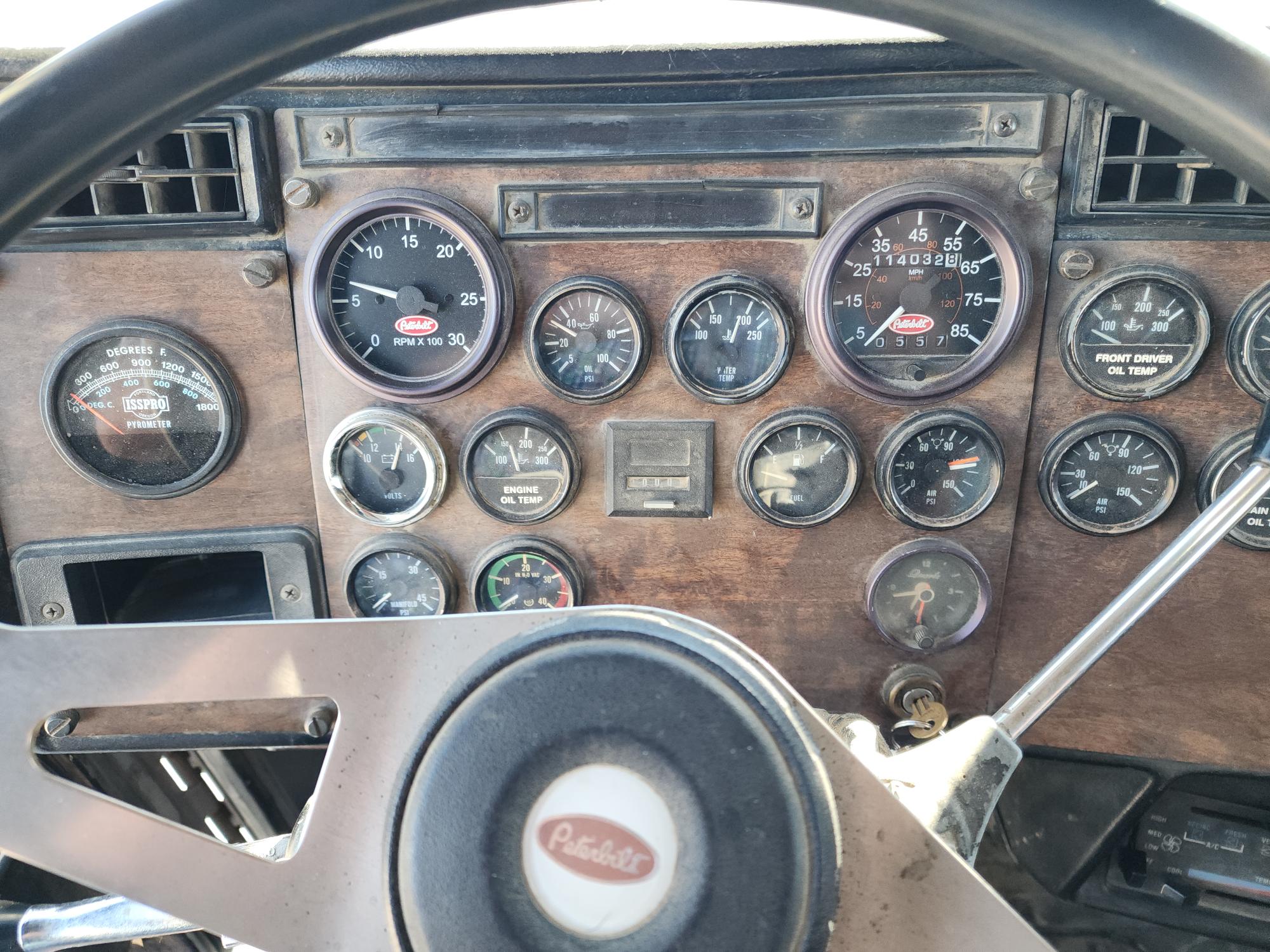 1989 PETERBILT 377 - Image 10