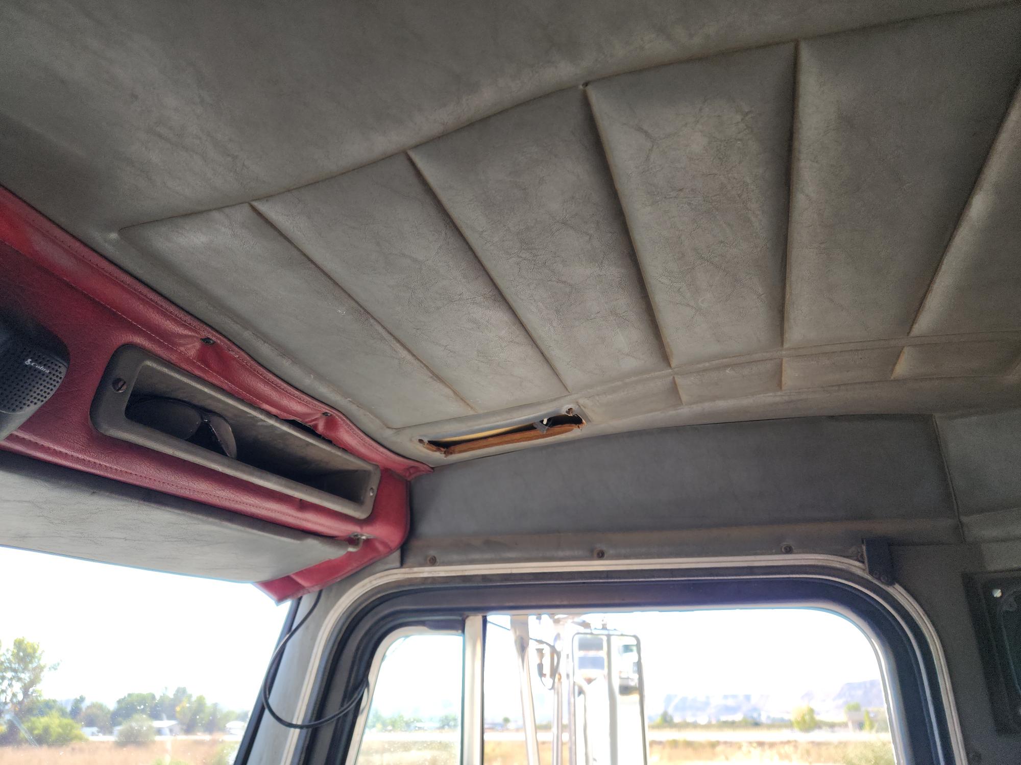 1989 PETERBILT 377 - Image 14