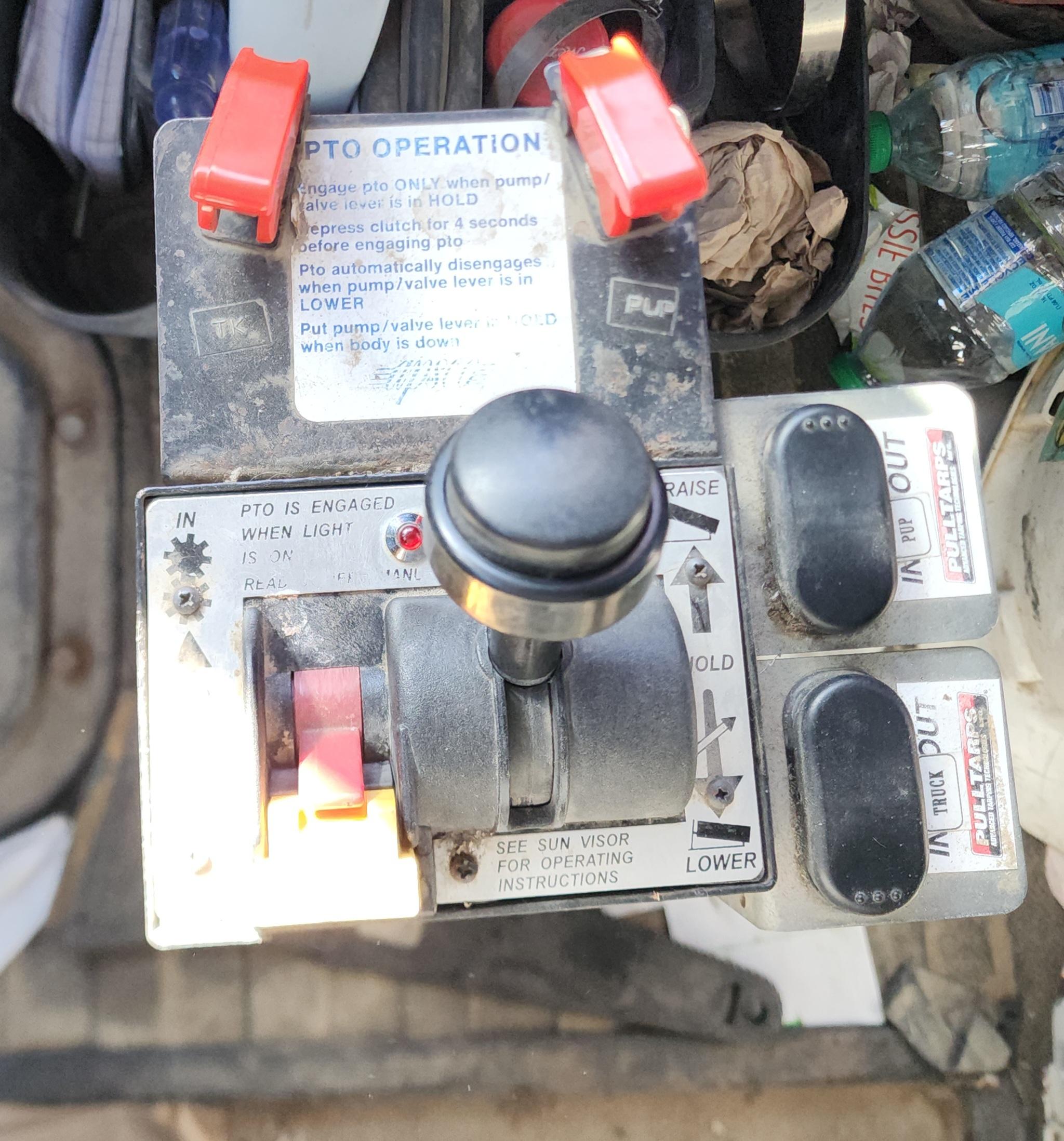 1989 PETERBILT 377 - Image 15