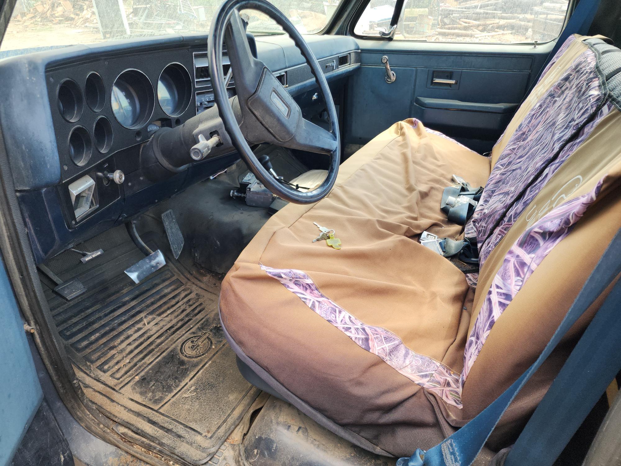 1987 CHEVROLET Custom Deluxe 20 V Conventional 3/4 Ton 4x4 - Image 11