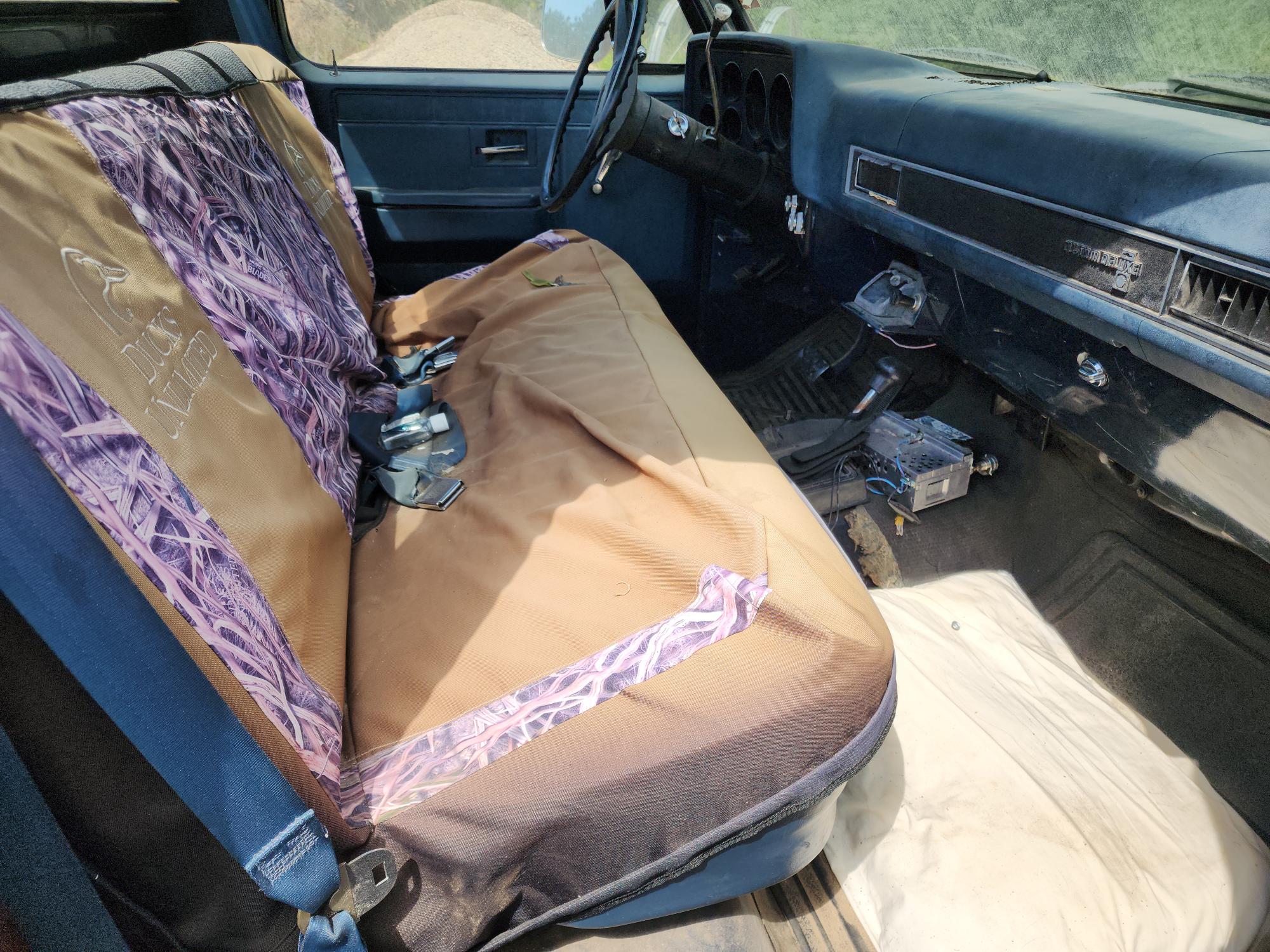 1987 CHEVROLET Custom Deluxe 20 V Conventional 3/4 Ton 4x4 - view 12 of 17