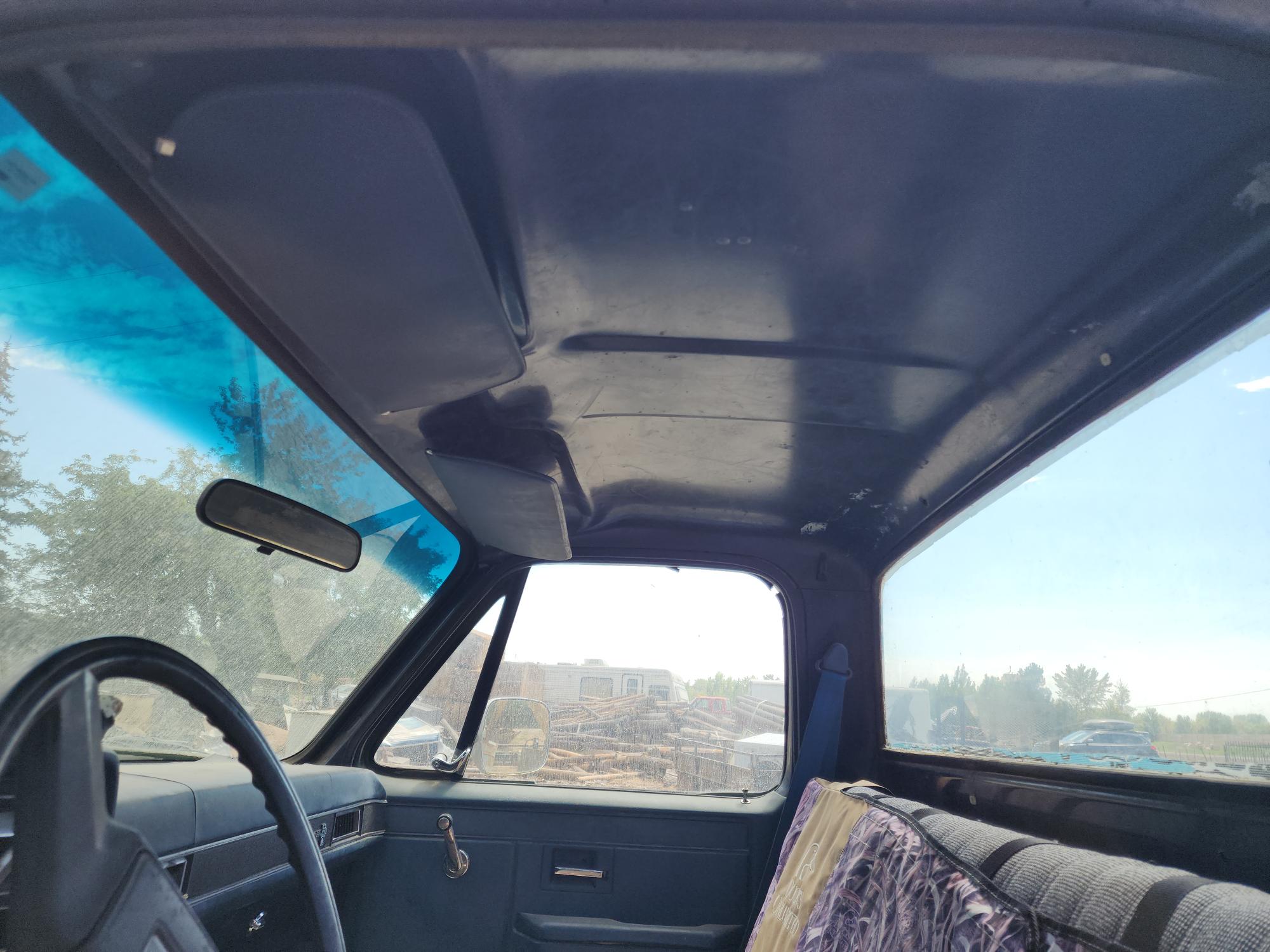 1987 CHEVROLET Custom Deluxe 20 V Conventional 3/4 Ton 4x4 - view 13 of 17