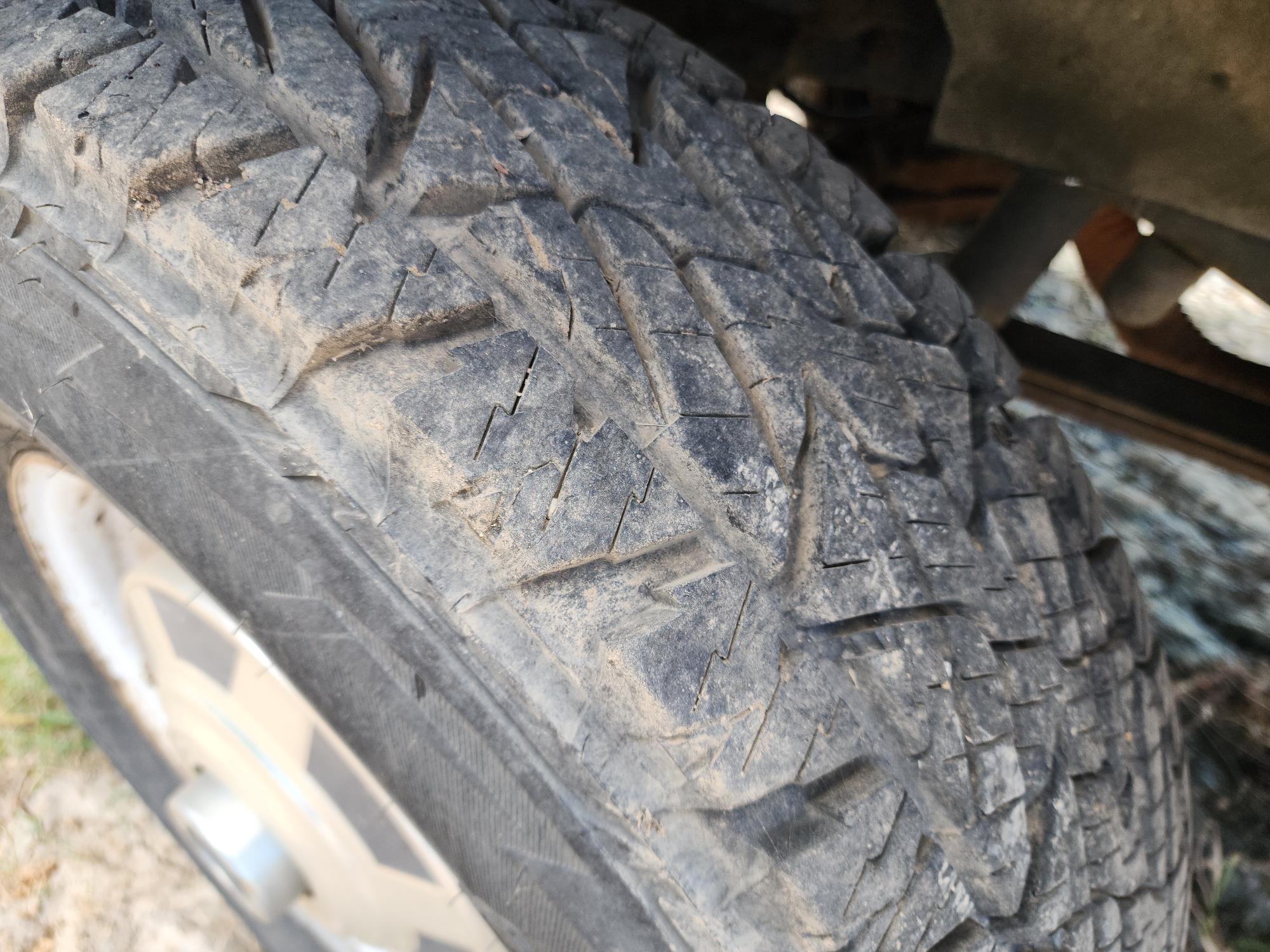 1987 CHEVROLET Custom Deluxe 20 V Conventional 3/4 Ton 4x4 - view 14 of 17