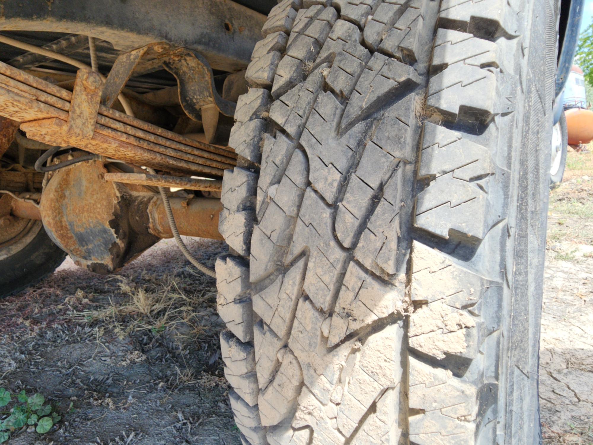 1987 CHEVROLET Custom Deluxe 20 V Conventional 3/4 Ton 4x4 - Image 16