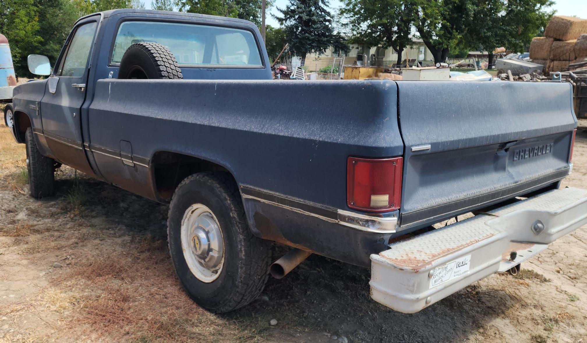 1987 CHEVROLET Custom Deluxe 20 V Conventional 3/4 Ton 4x4 - Image 8