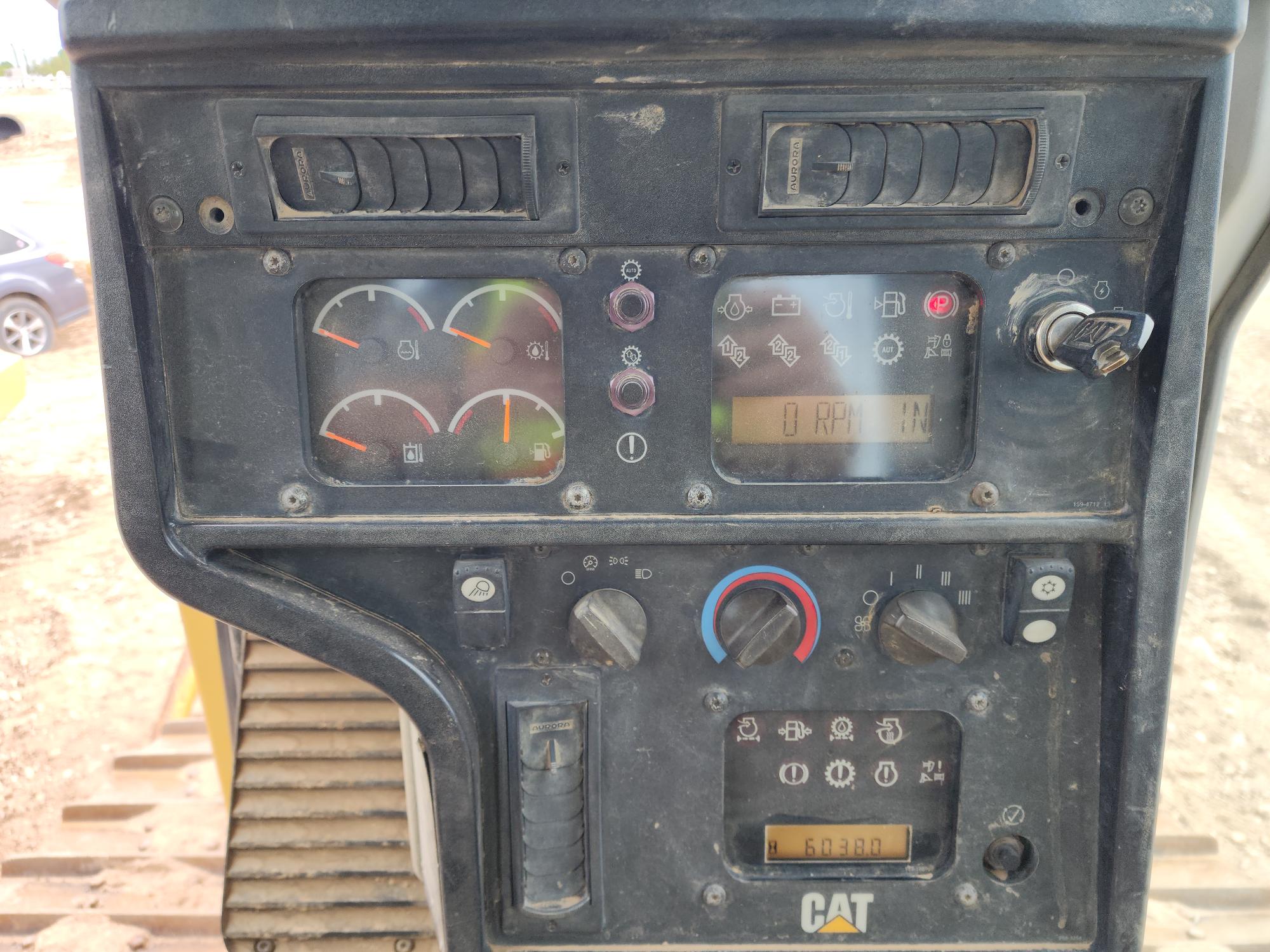 2006 CATERPILLAR D6R XL II Dozer Ripper - view 13 of 36