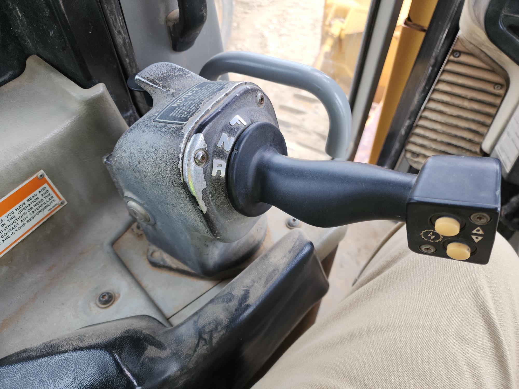 2006 CATERPILLAR D6R XL II Dozer Ripper - view 20 of 36