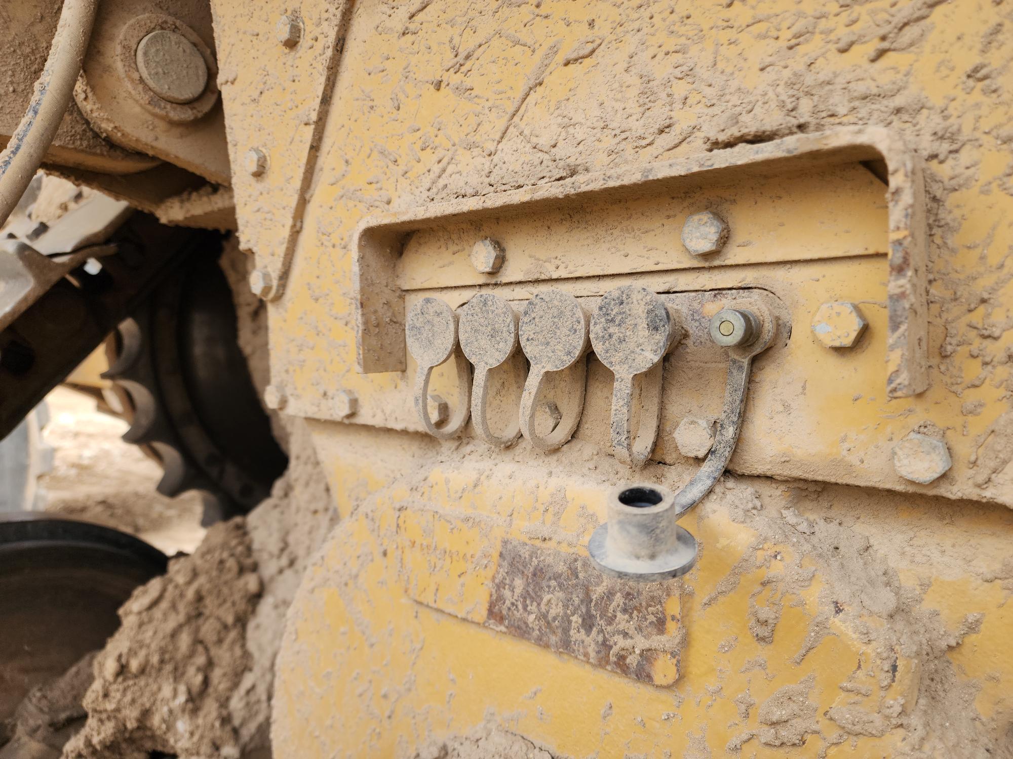2006 CATERPILLAR D6R XL II Dozer Ripper - Image 25