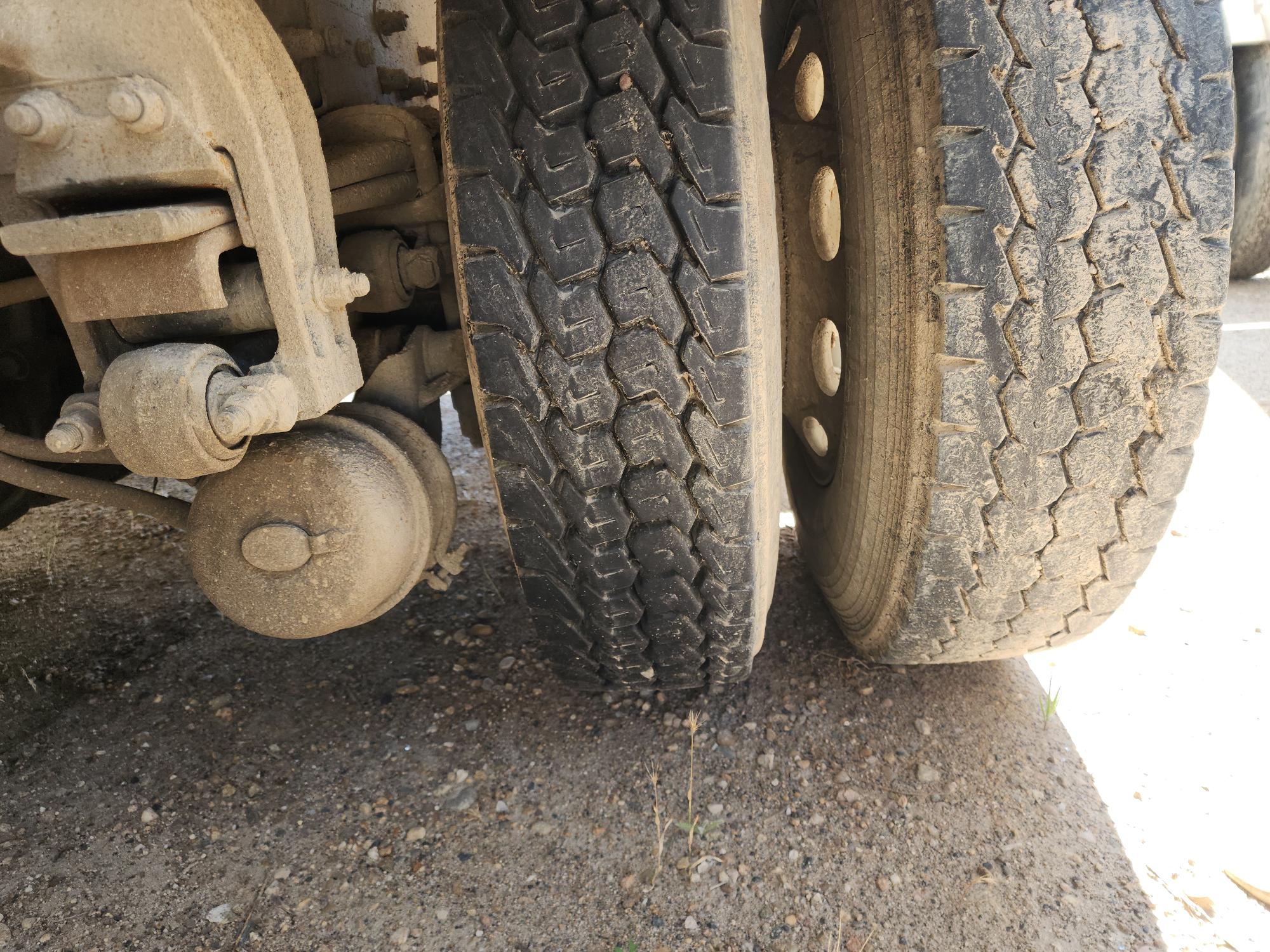 2004 PETERBILT 385 Transfer Dump - Image 23