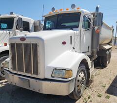 2004 PETERBILT 385 Transfer Dump - Image 2