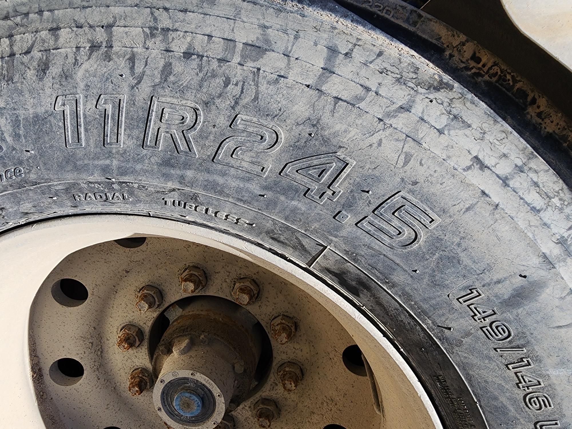 2004 PETERBILT 385 Transfer Dump - Image 34