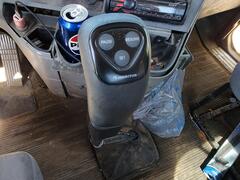 1999 FREIGHTLINER FL110 - Image 12