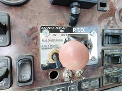 1999 FREIGHTLINER FL110 - Image 15