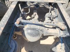 1999 FREIGHTLINER FL110 - Image 18