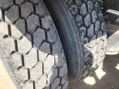 1999 FREIGHTLINER FL110 - Image 25