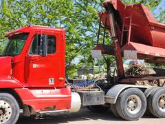 1999 FREIGHTLINER FL110 - Image 34