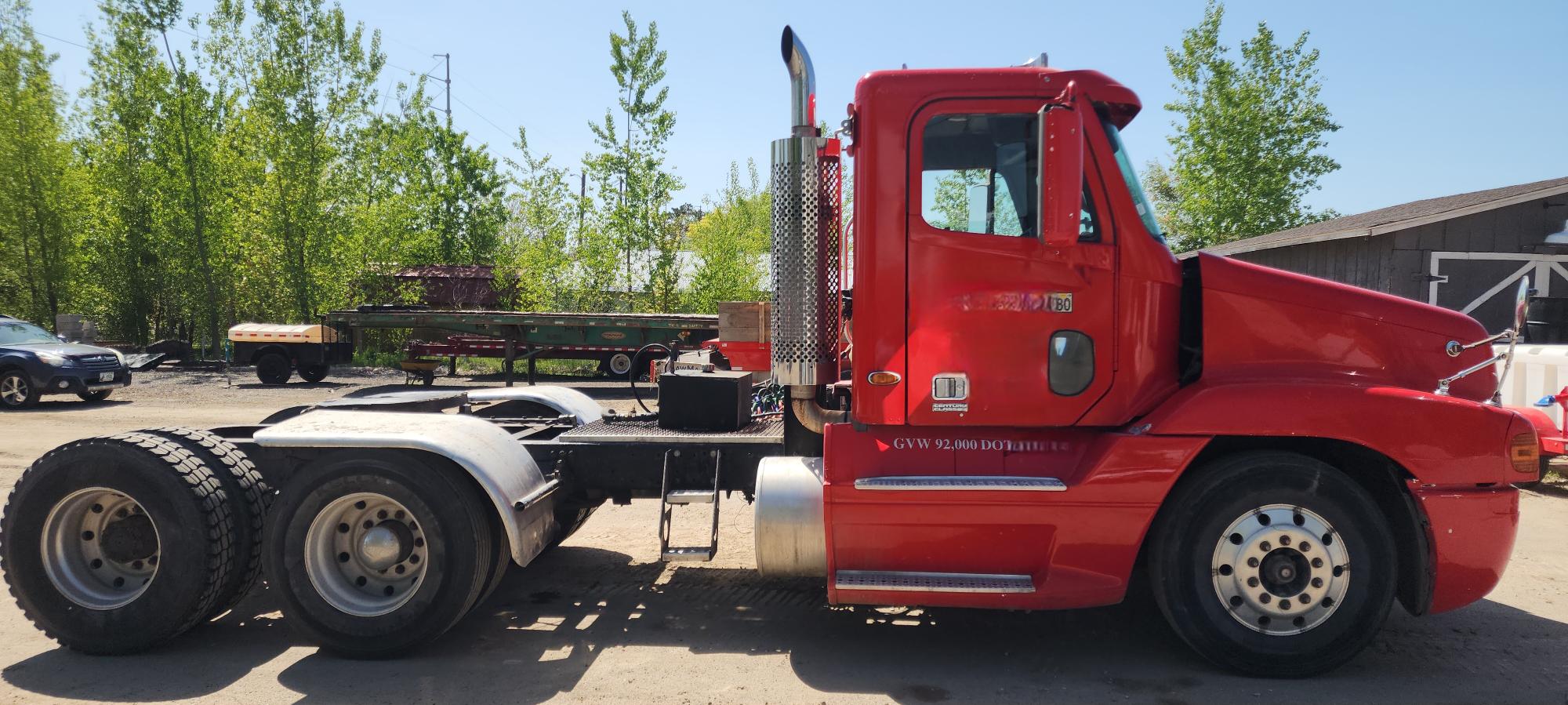 1999 FREIGHTLINER FL110 - view 6 of 44