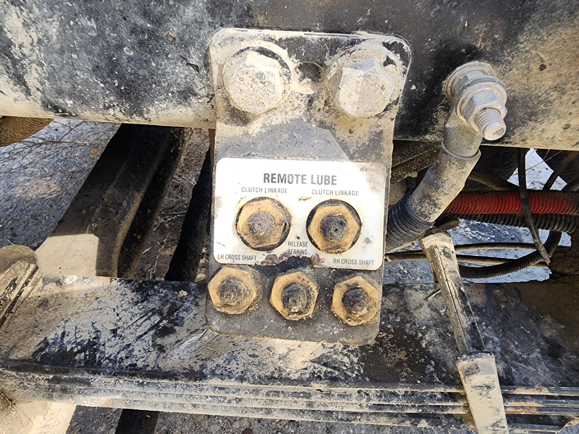 2007 PETERBILT 379 Super Dump HD - Image 22