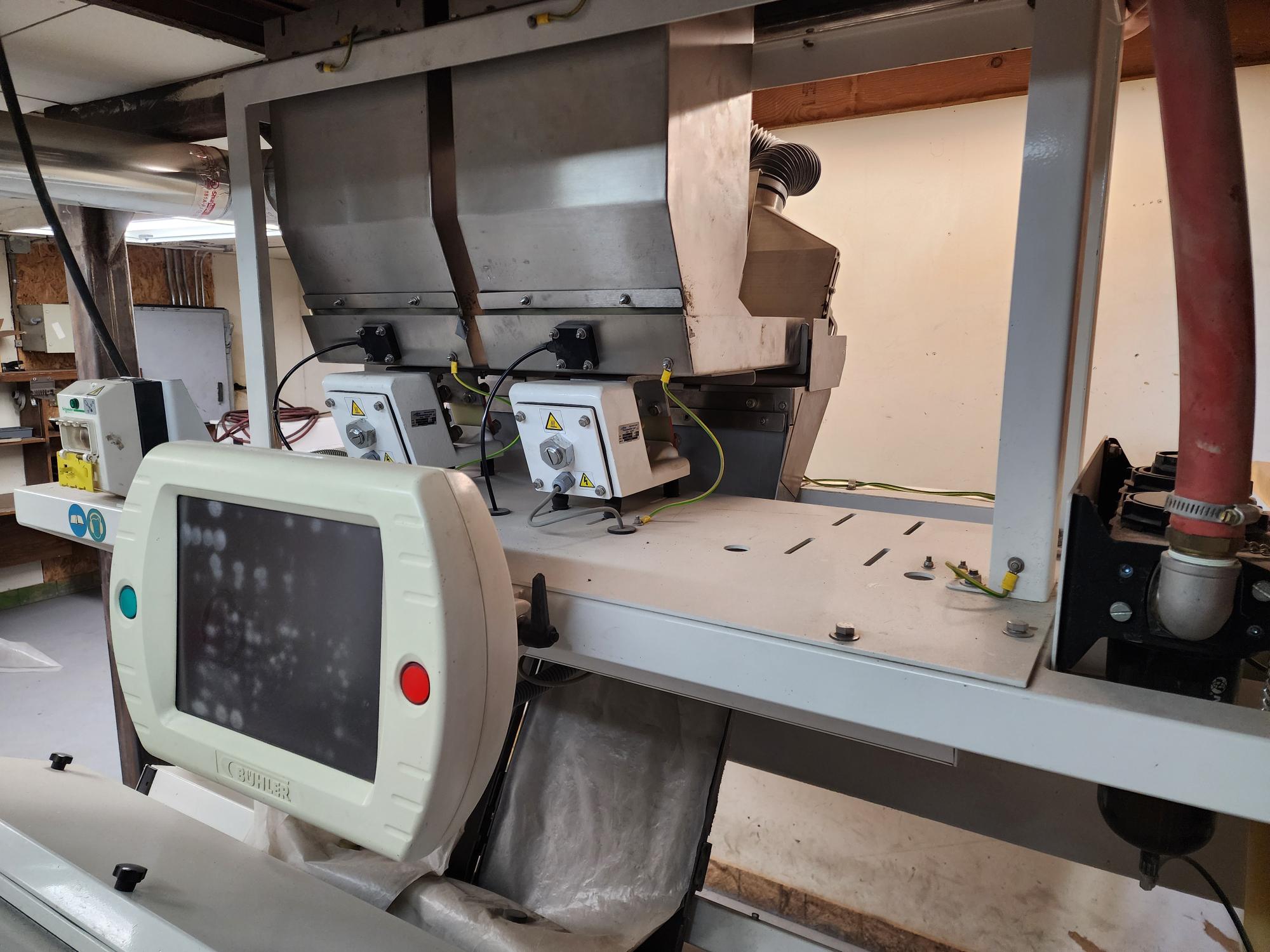 2013 BUHLER SORTEX Z+2BL Color Sorter - Image 14