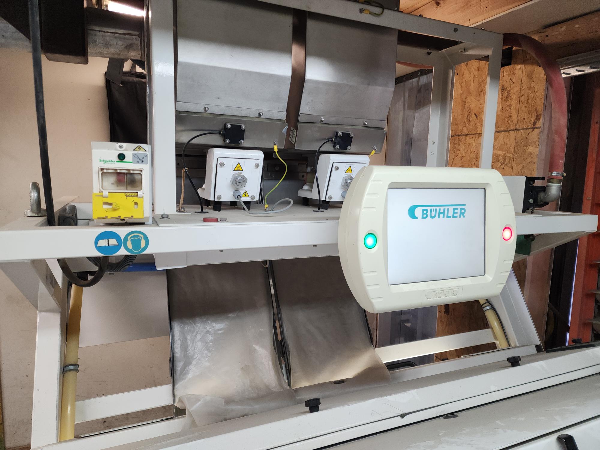 2013 BUHLER SORTEX Z+2BL Color Sorter - Image 6