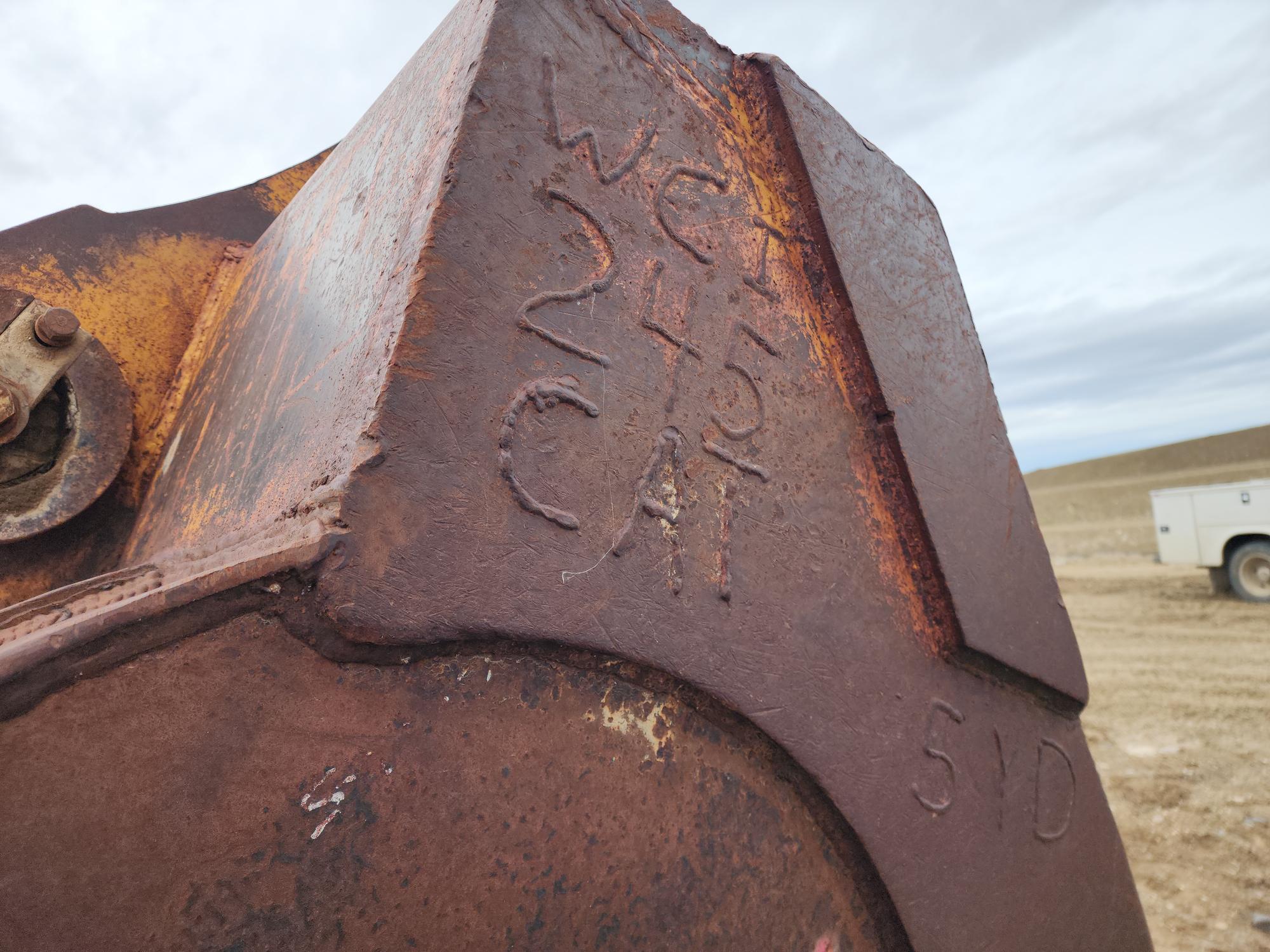 2015 CATERPILLAR Heavy Duty 72 - view 2 of 9