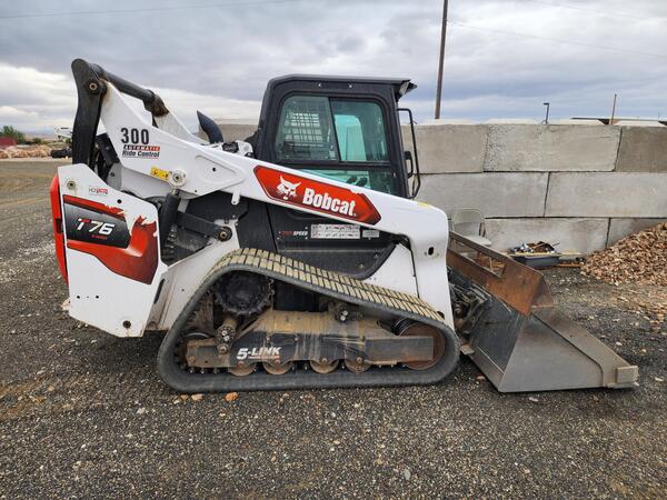 2022 BOBCAT T76 R