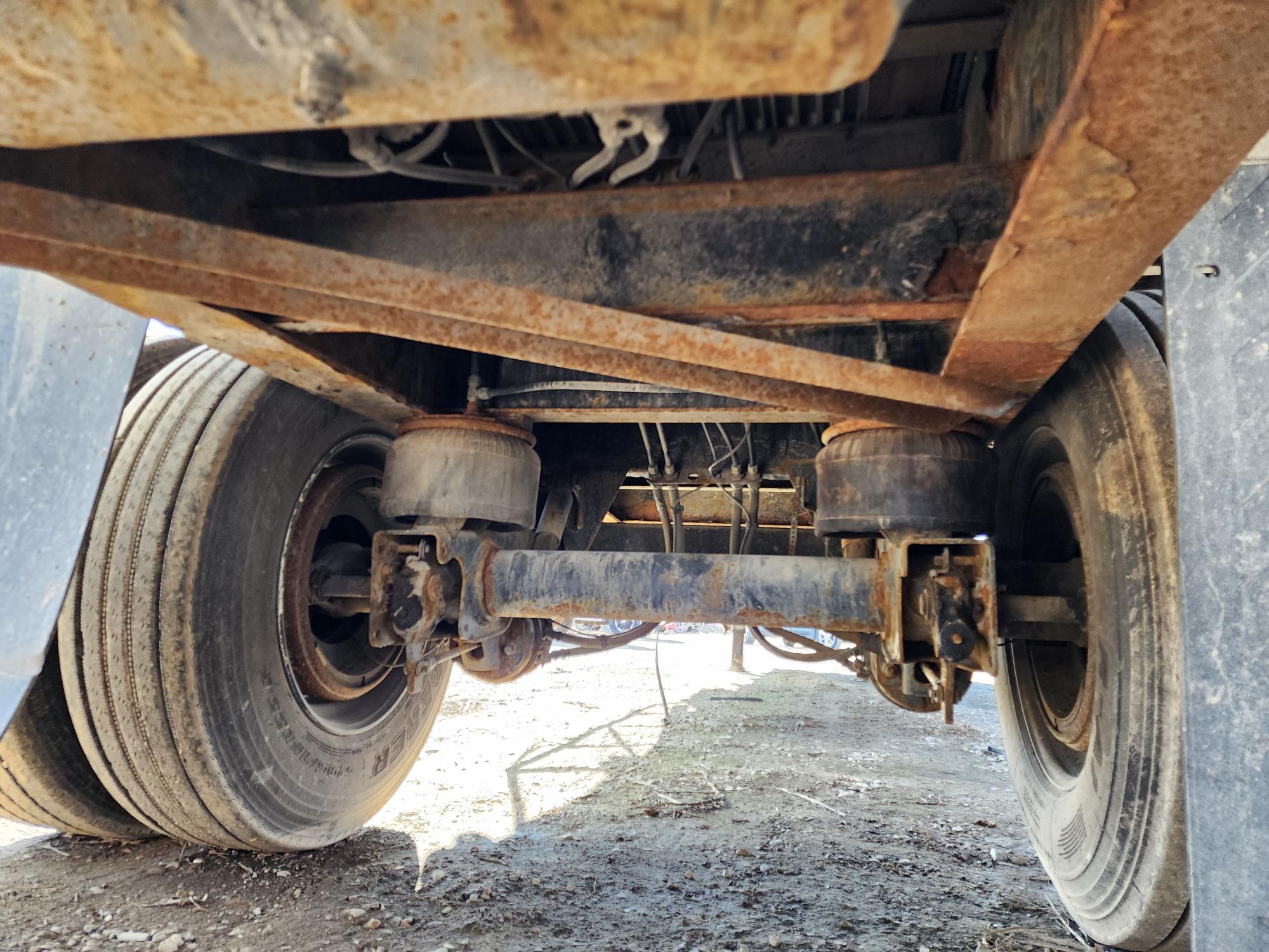 2001 TRANSCRAFT 48 FT. - Image 16