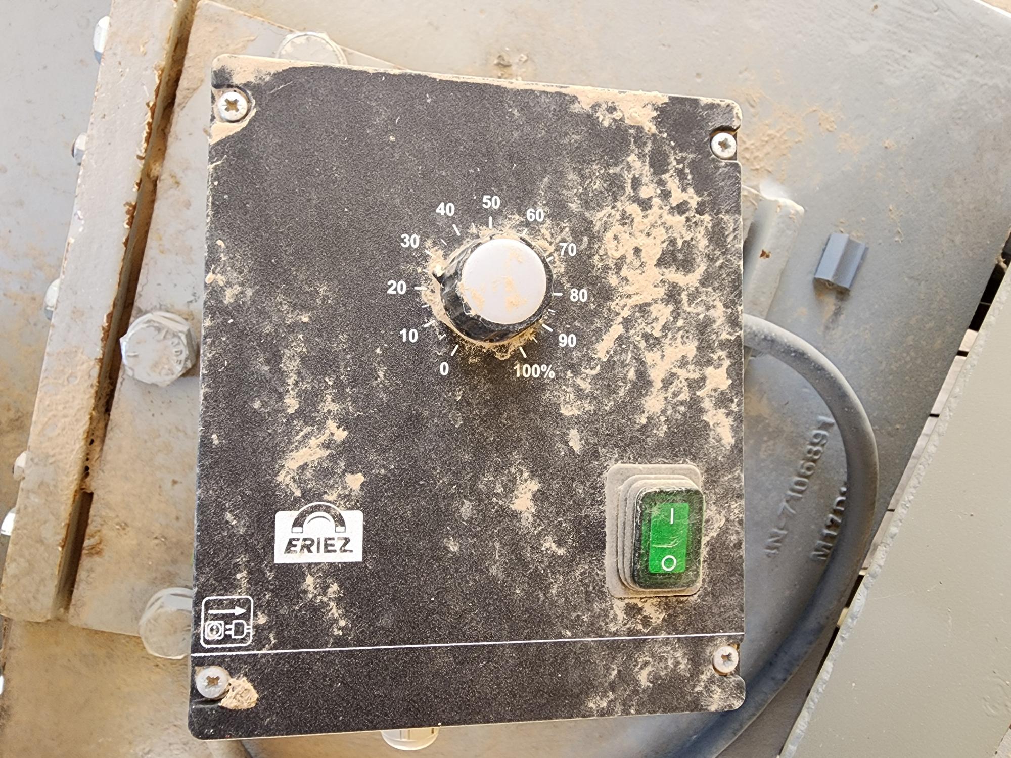 2018 ERIEZ 75B Vibratory Feeder - view 5 of 6