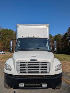2017 FREIGHTLINER M2 106 - Image 3