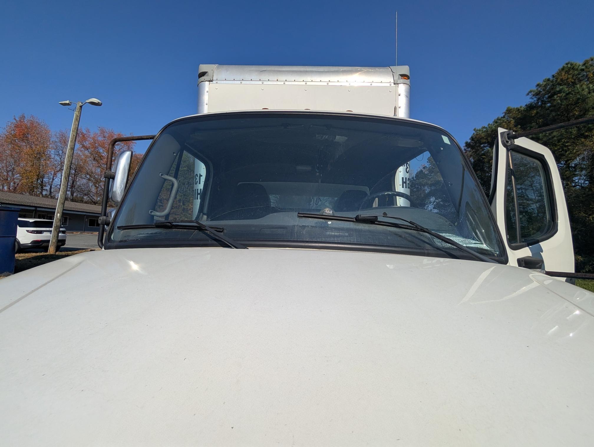 2017 FREIGHTLINER M2 106 - Image 12