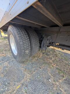 2017 FREIGHTLINER M2 106 - Image 39