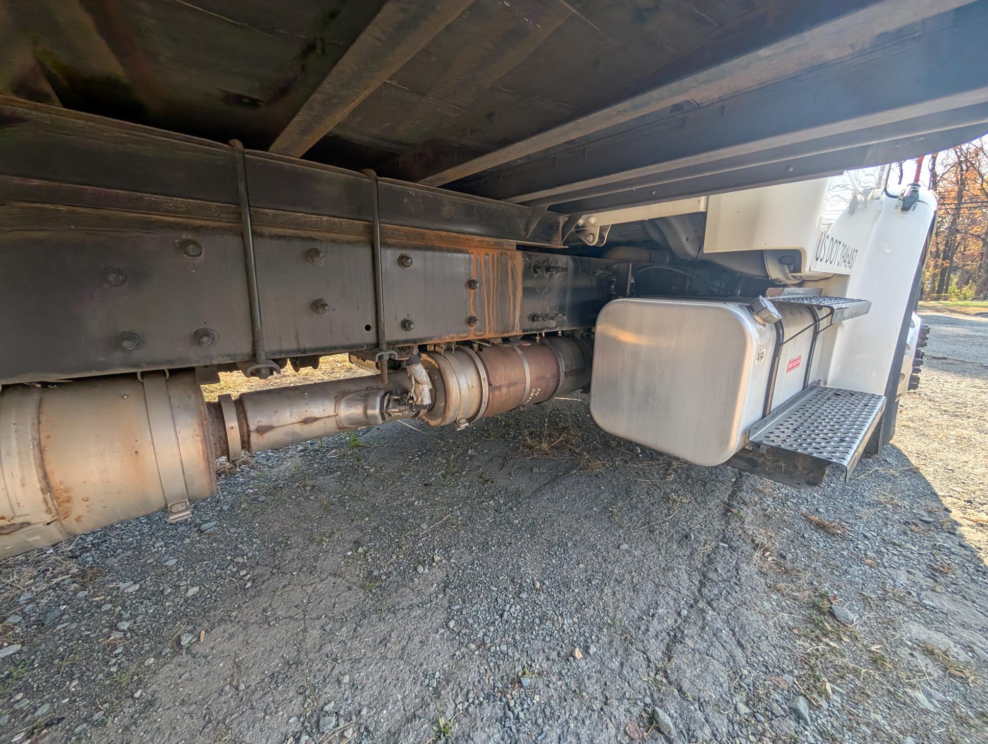 2017 FREIGHTLINER M2 106 - Image 42